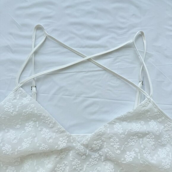 Ali & Jay Romper Lace Short White Boho Festival Bridesmaid Party Lined Medium - Picture 6 of 16